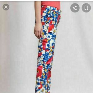 Boden Richmond Bright Floral Cropped Trousers